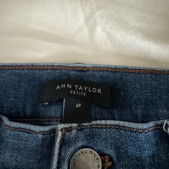 Ann Taylor Women's Blue Boot Cut Jeans - Picture 5 of 5